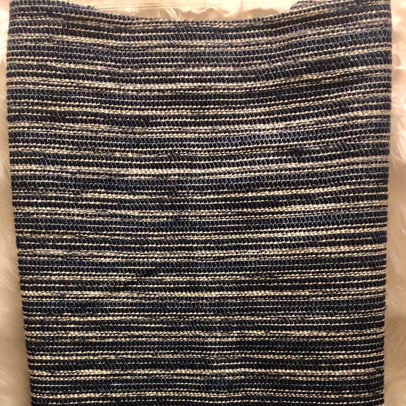 Lord & Taylor 424 Fifth Blue Boucle Pencil Skirt - Picture 3 of 3